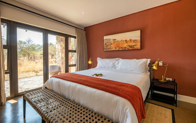 Zulu Rock Lodge - Babanango Game Reserve