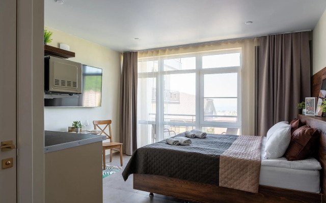 Sandro Palace na Lesnoy (Sandro Pelas)