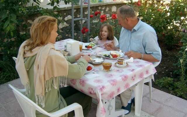 Sehsuvar Peace Pension