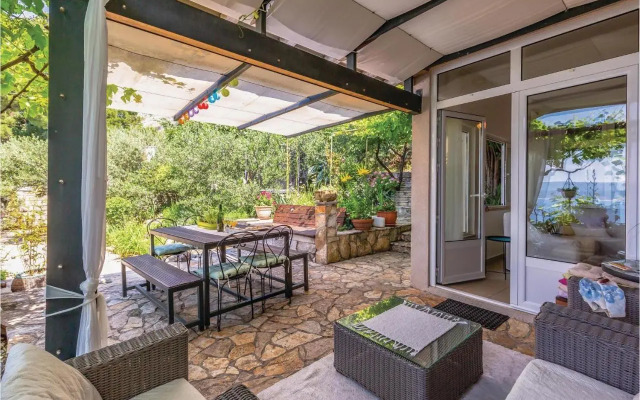 Holiday home Mimice 21 with Outdoor Swimmingpool