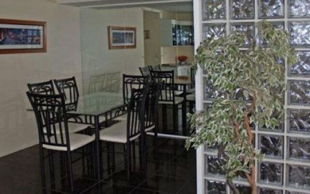 Pacific Towers Holiday Apartments