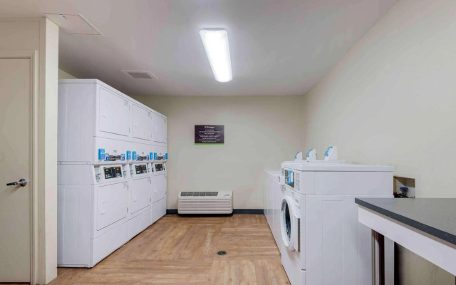 Extended Stay America Suites Charlotte University Place