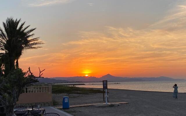 1ªLínea-50m de playa-210m2 utiles-BBQ privada-Vistas al mar-3 terrazas