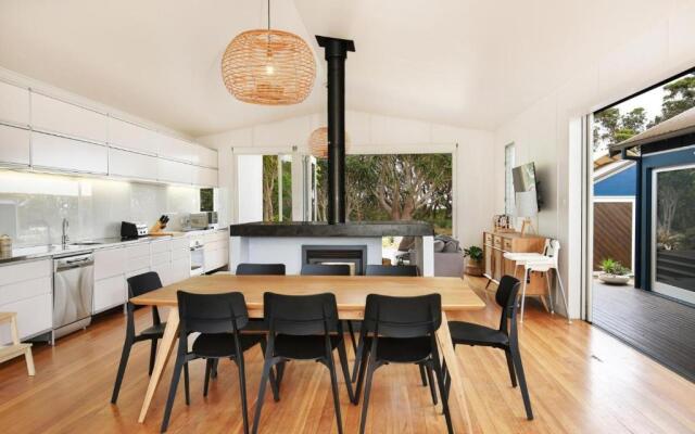 Ayana Beach House - Pet Friendly - Opposite Beach