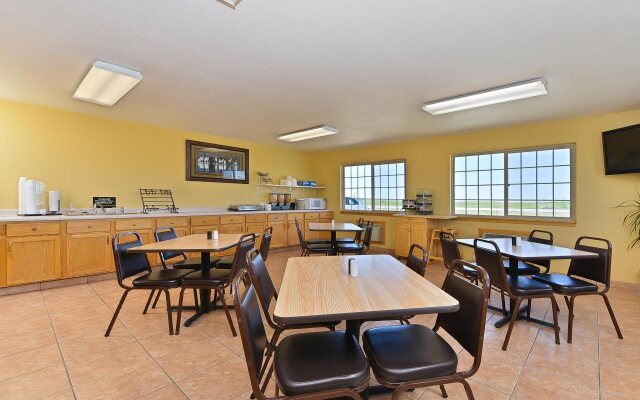 Americas Best Value Inn Kadoka