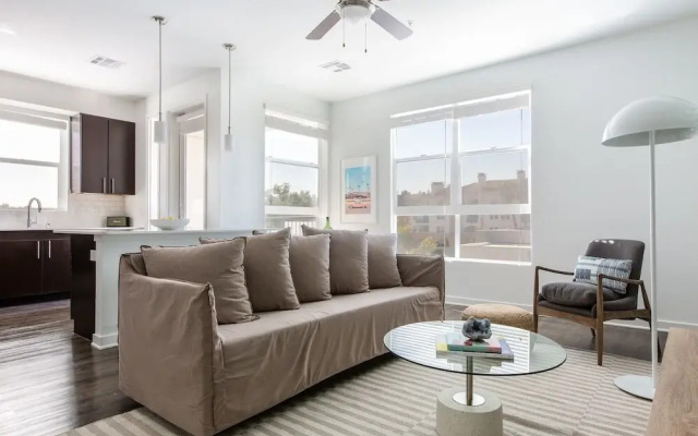 Stunning Mission Valley Suites by Sonder