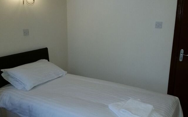 William IV Hotel