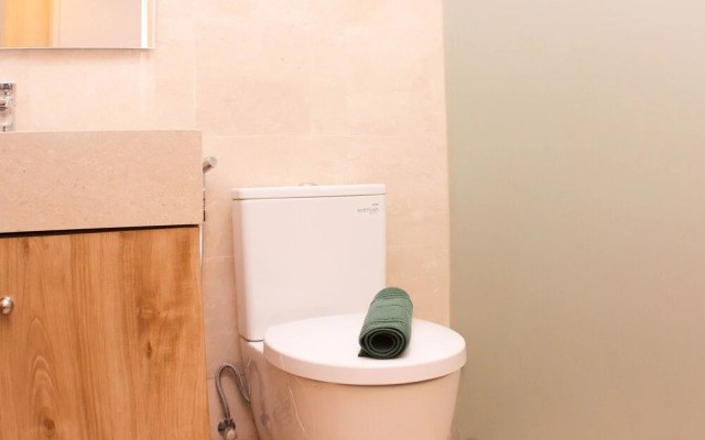 Elegant And Comfy 2Br At Holland Village Jakarta Apartment