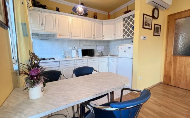 Arkad Apartman