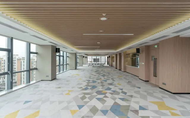 Holiday Inn Express Foshan Sanshui