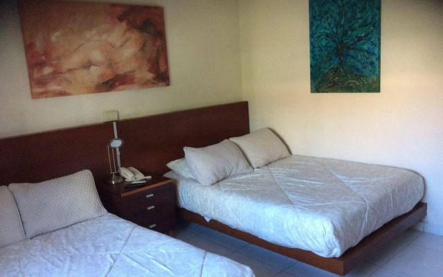Suites Villa Italia