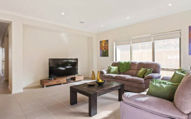 Wyndham Harbour Villa - Melbourne