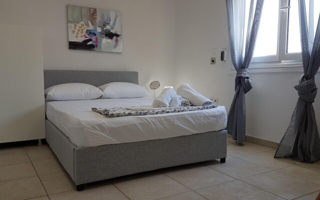 Errathens Sky Apartment