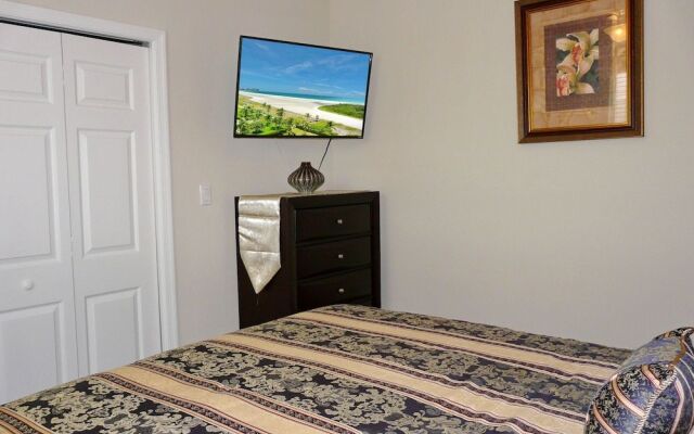 670 Club Marco Circle, Unit 102