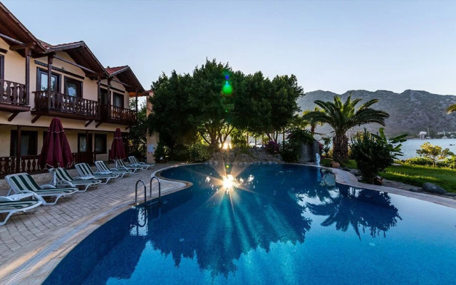 Palmetto Resort Hotel