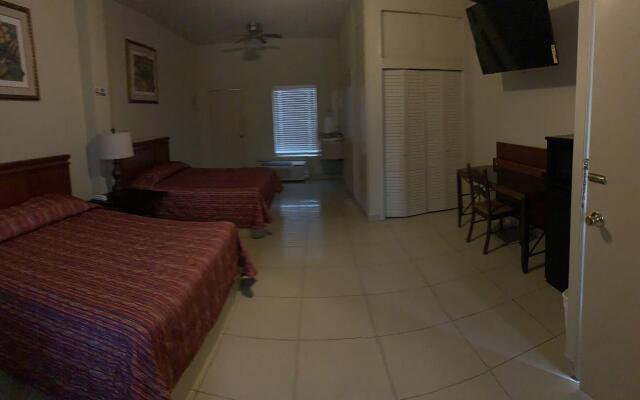 Hotel Plaza Riviera