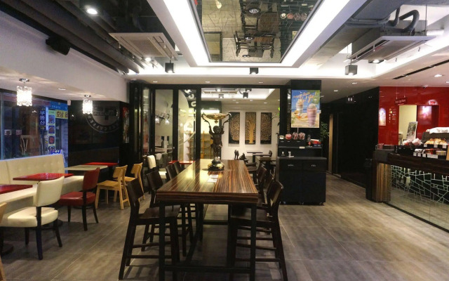 Hotel Victoria (formerly Hotel Tong Seoul Myeongdong)
