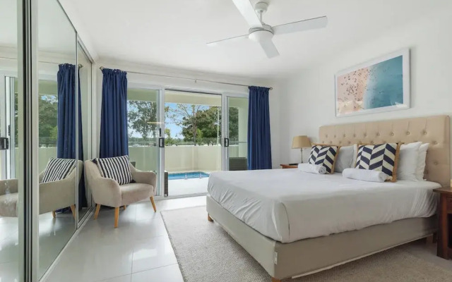 Lazy Days 1 by Stay Noosa