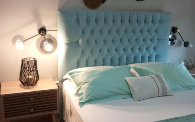 Machi Rooms