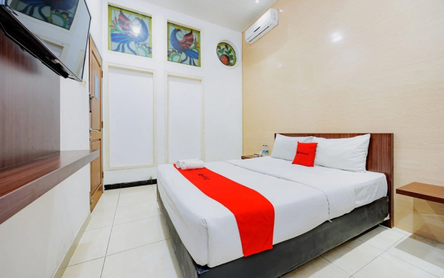 RedDoorz @ Hotel Artama Pandanaran Semarang – Guest Rooms – Semarang