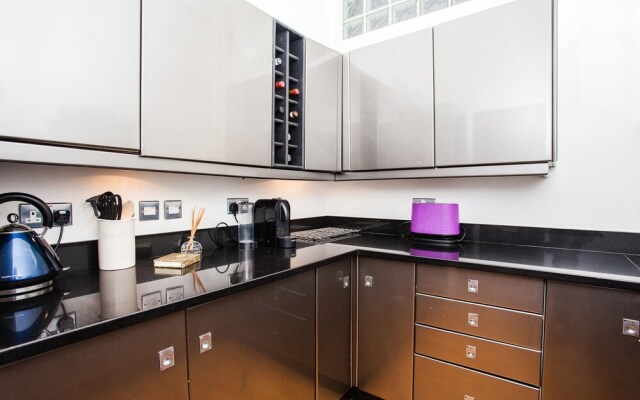 3 Bedroom Marylebone Ground Floor Flat