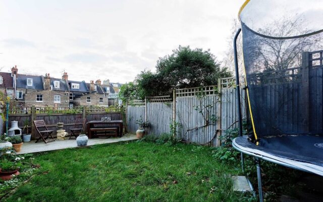 Archway Hideaway