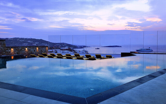 Myconian Korali Relais & Chateaux Hotel