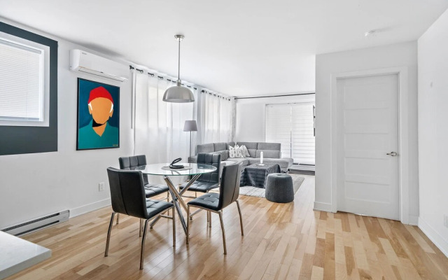 2251 Rue Lespérance