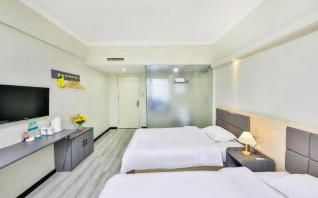 Super 8 (Jinzhou South Bridge)