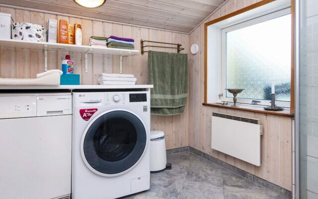 10 Person Holiday Home in Glesborg-by Traum