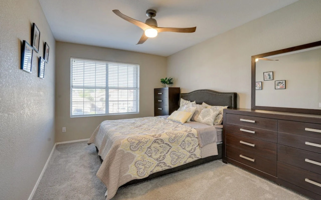 Phoenix Home w/ Private Pool, 16 Mi to Downtown!