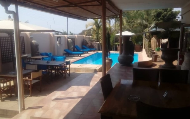 Shamba Lodge