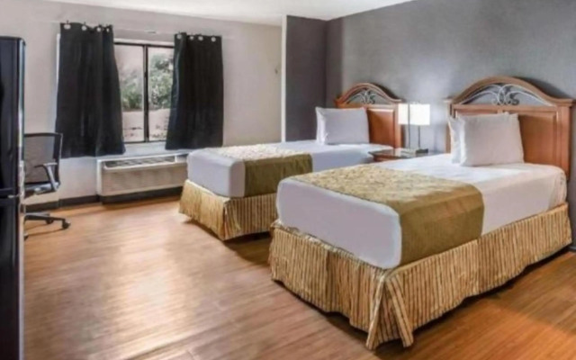 OYO Hotel Orlando Airport