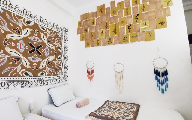Saigon Smile Hostel – Guest Rooms – Ho Chi Minh City