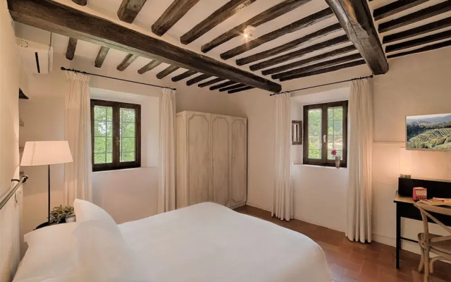 Exclusive Villa & Winery for 4 Persons