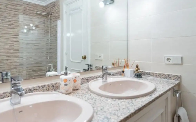 MalagaSuite Beautiful Village Calahonda