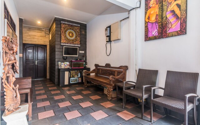 ZEN Rooms Denays House