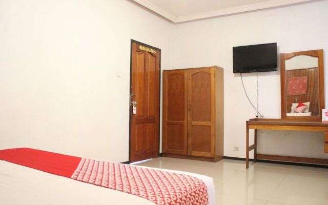 OYO 1333 Wisata Hotel