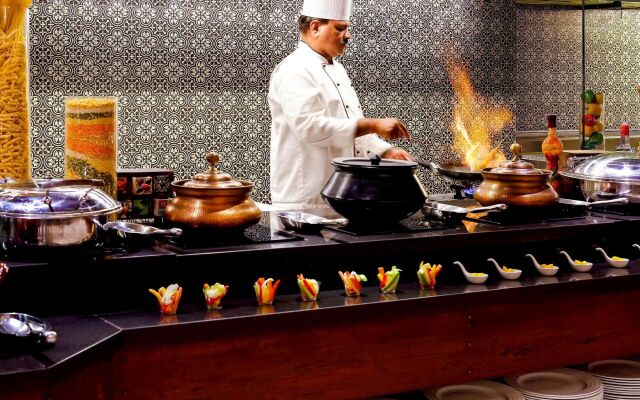 Grand Mercure Vadodara Surya Palace Hotel