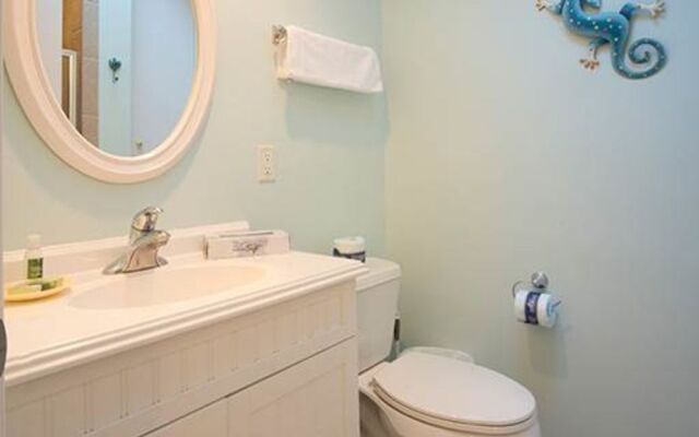 Sea Lane 19 by RedAwning