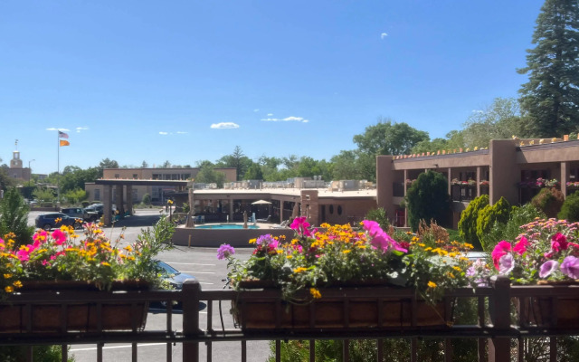 El Sendero Inn, an Ascend Collection Hotel