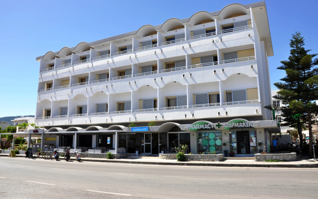 Zephyros Hotel