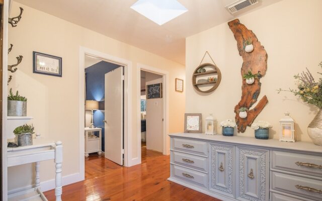 Waterfront Grace 3 Bedroom Home