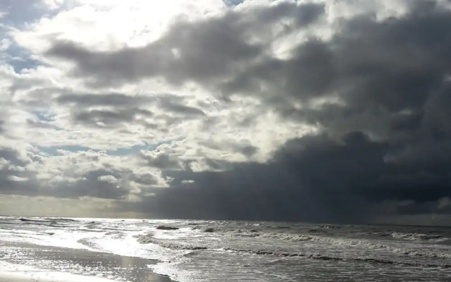 De Haan Comfortable Holiday Residence