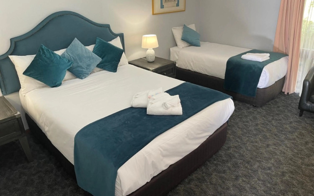 Town & Country Motor Inn Forbes – Guest Rooms – Forbes