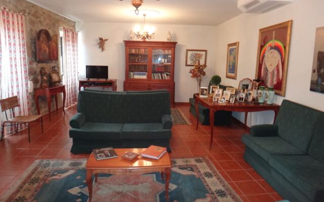 Casa do Abade - Solar de Goujoim