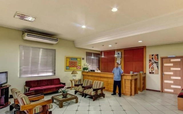 Foz Presidente Economic Hotel