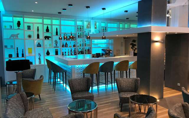 Best Western Plus Hotel Carlton