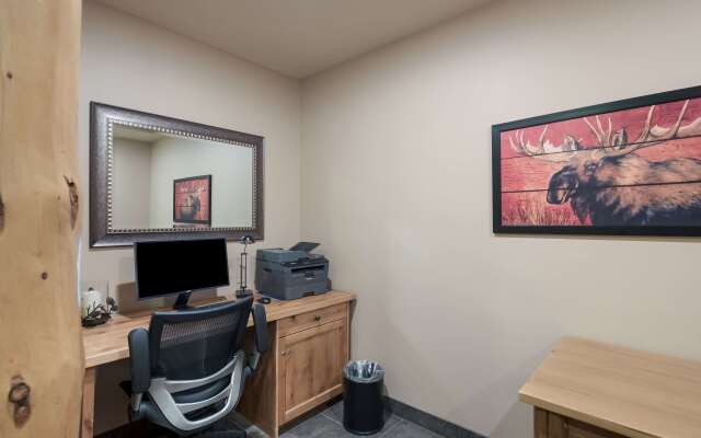 Best Western Plus Kentwood Lodge