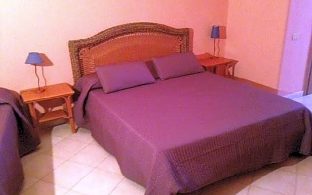 B Palace